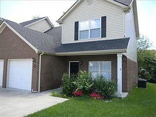 3rd image of 870 Melanie Ln