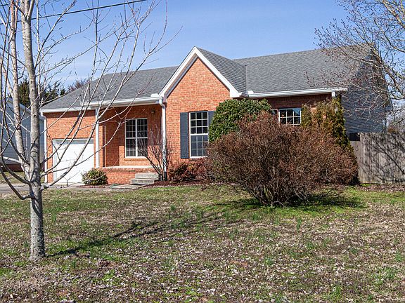 3rd image of 319 Princeton Dr