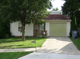 3341 Royal Wood Dr, Lexington, KY 40515