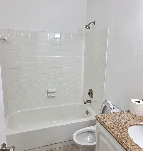 18437 Spanish Isles Pl — Photo 4