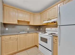 2185 NW 16th Ter APT 19, Miami, FL 33125
