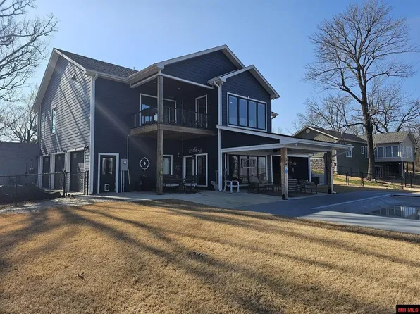241 Melba Ave, Cotter, AR 72626