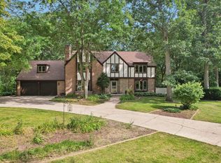 2143 W Collingswood Dr, Beloit, WI 53511