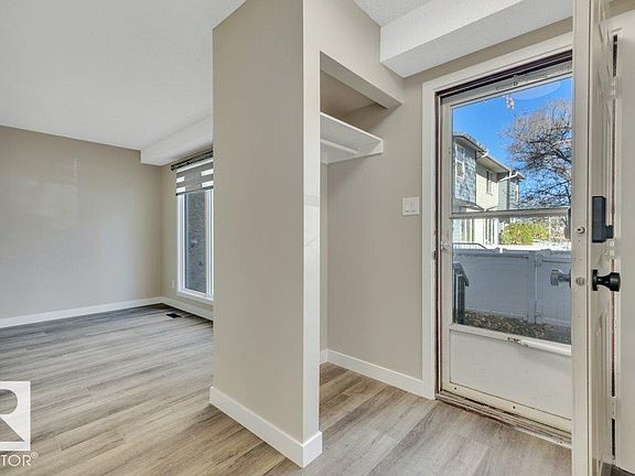 4th image of 197D Homestead Cres NW