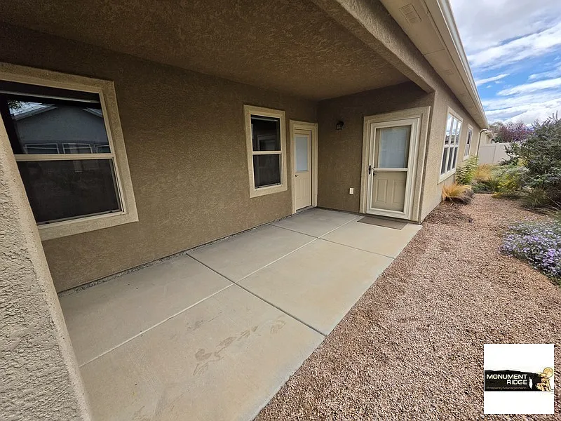 4 bed, 1824 sqft, $2,650 — Photo 4