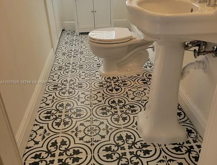 3514 Crystal Ct — Photo 27