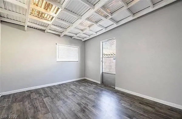 137 Juniper St — Photo 8