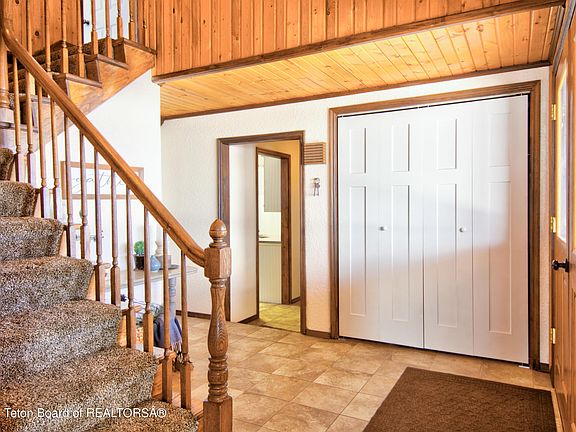 5th image of 94 Worton Ln