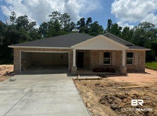 1911 Mary Jane Dr W, Bay Minette, AL 36507