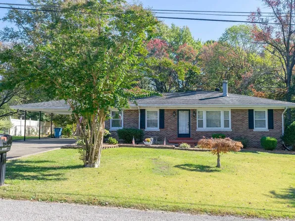 7901 New Maple Rd, Evansville, IN 47710