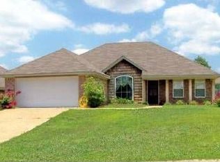 559 Lincolns Dr, Brandon, MS 39042