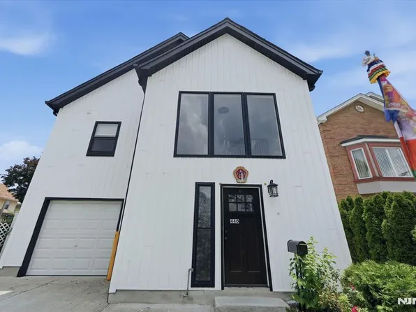440 Alder St, Lyndhurst, NJ 07071
