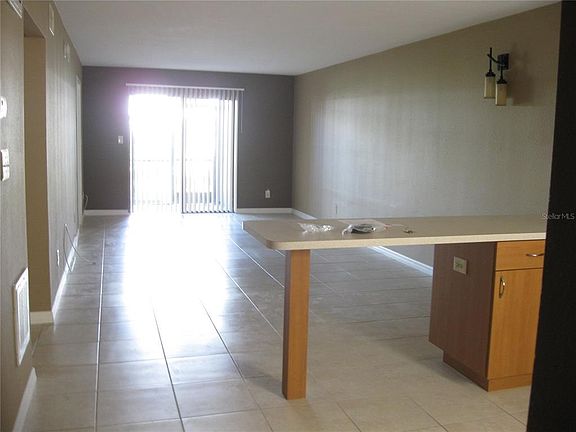 3rd image of 6033 34th St W APT 33