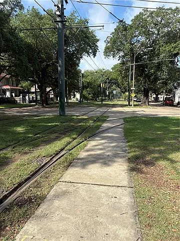 1502 S Carrollton Ave — Photo 8