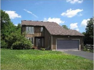 5 Millbrook Rd, Mendon, MA 01756