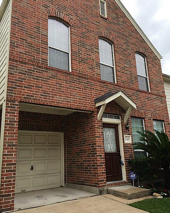 1st image of 1748 Aden Dr
