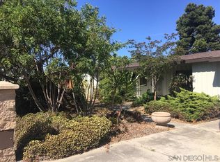 2275 McKnight Dr, Lemon Grove, CA 91945