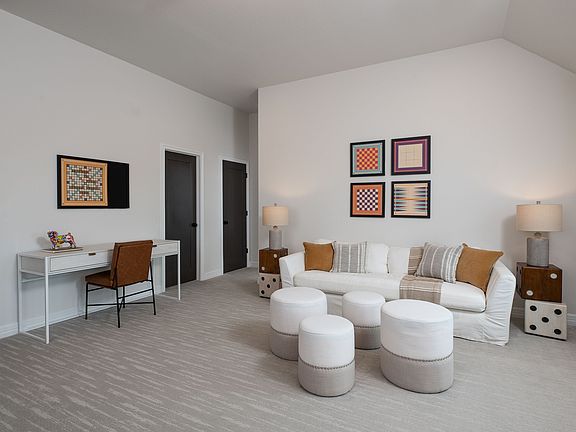 Oakwood Estates - Cypress Interior Image 6
