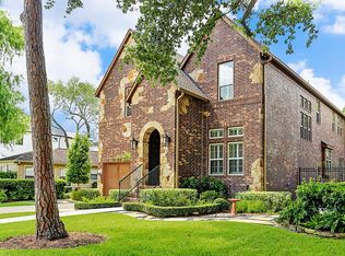 4518 Merrie Ln, Bellaire, TX 77401