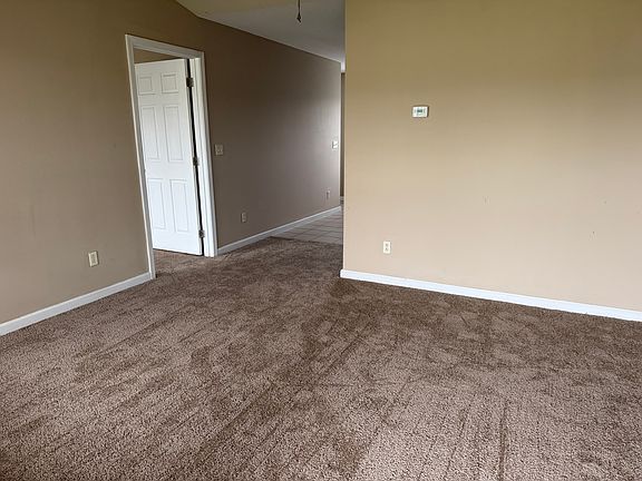 3rd image of 2483 Stotler Way