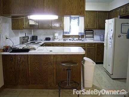 Great room
						:
						The main living/dining room area