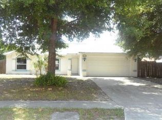3239 Scenic Woods Dr, Deltona, FL 32725