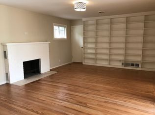 1115 1/2 Orchard St, Santa Rosa, CA 95404