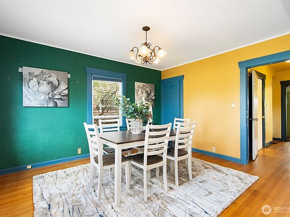 5th image of 5046 35th Avenue NE