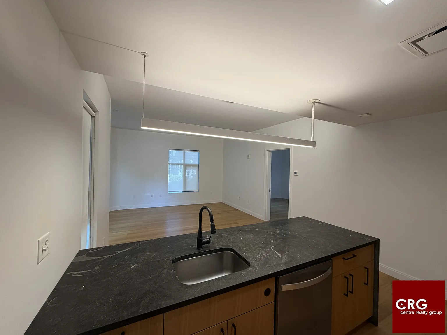 2 bed, 2.0 bath, $4,625 — Photo 3