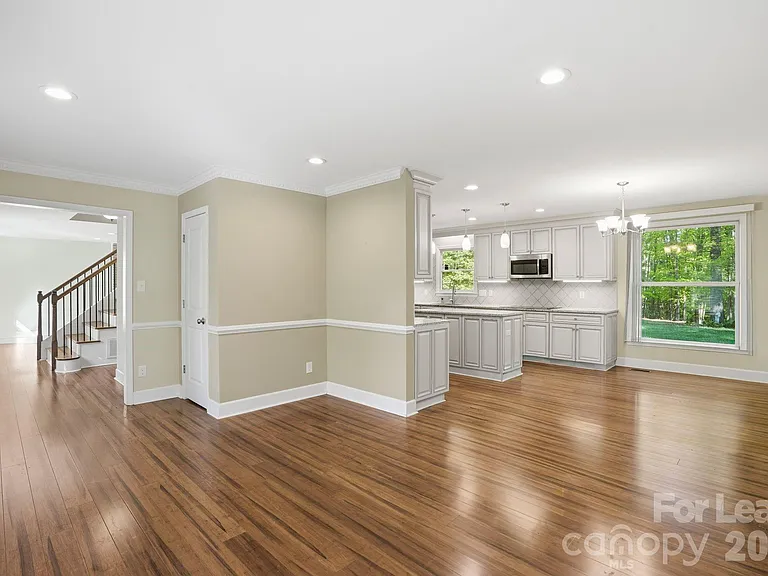 301 Sardis Rd N — Photo 14