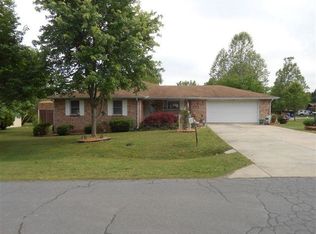 408 Baxter Ave, Mountain Home, AR 72653