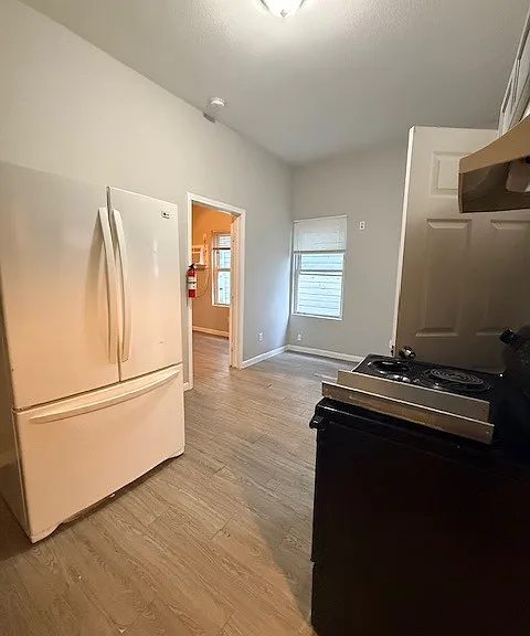 1412 Sydnor St — Photo 10