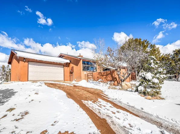 36 Camino Canjilon #B, Santa Fe, NM 87508