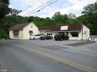 410 Wyomissing Rd, Mohnton, PA 19540