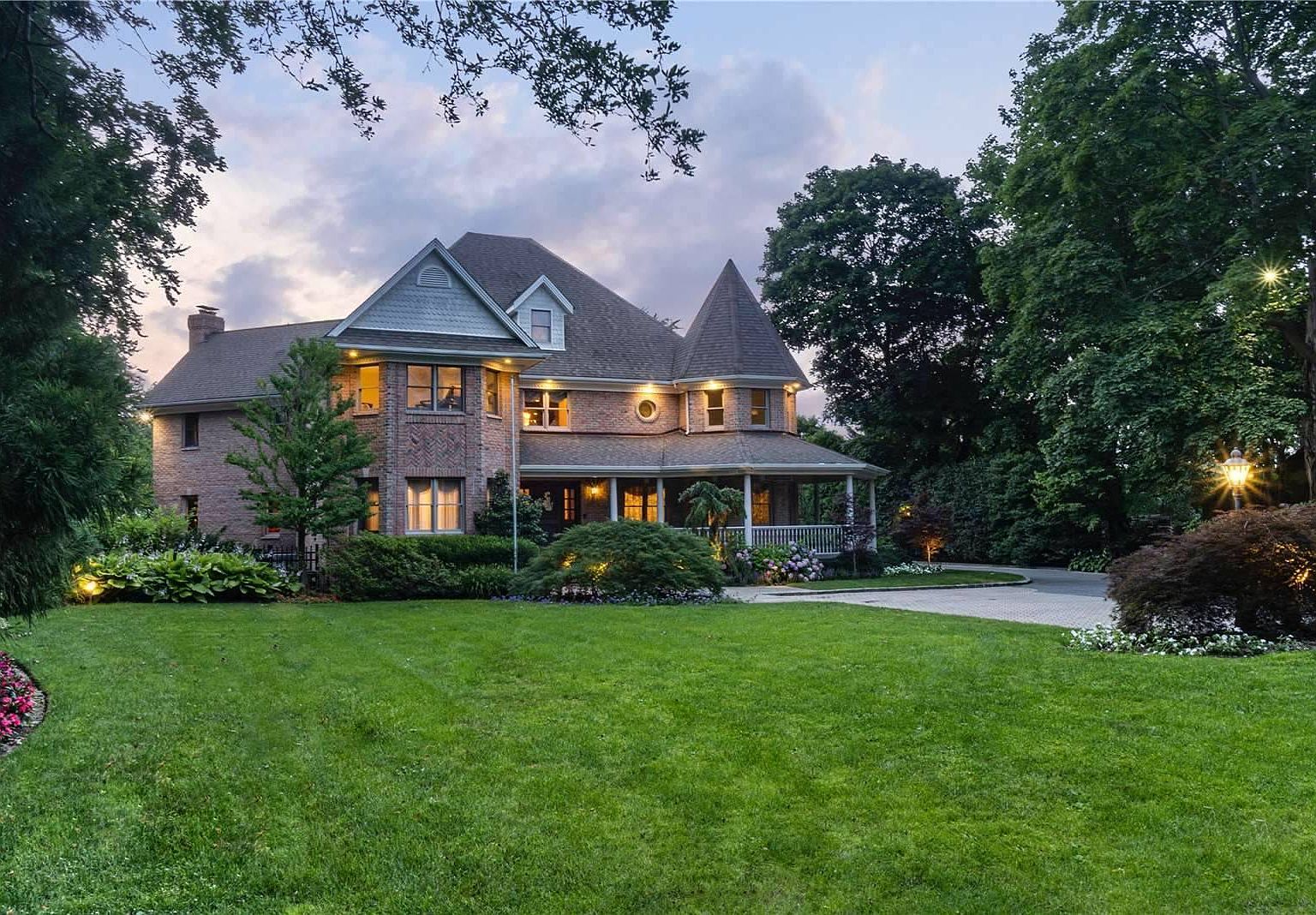 153 Old Country Road, Melville, NY 11747 Zillow