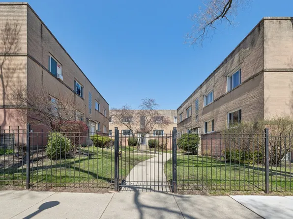 1700 W Jarvis Ave #B, Chicago, IL 60626