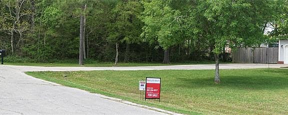 4th image of 6107 Oleander Dr