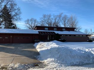 633 11th St SE, Owatonna, MN 55060