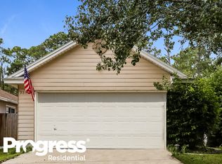 3590 Gilmore Heights Rd N, Jacksonville, FL 32225