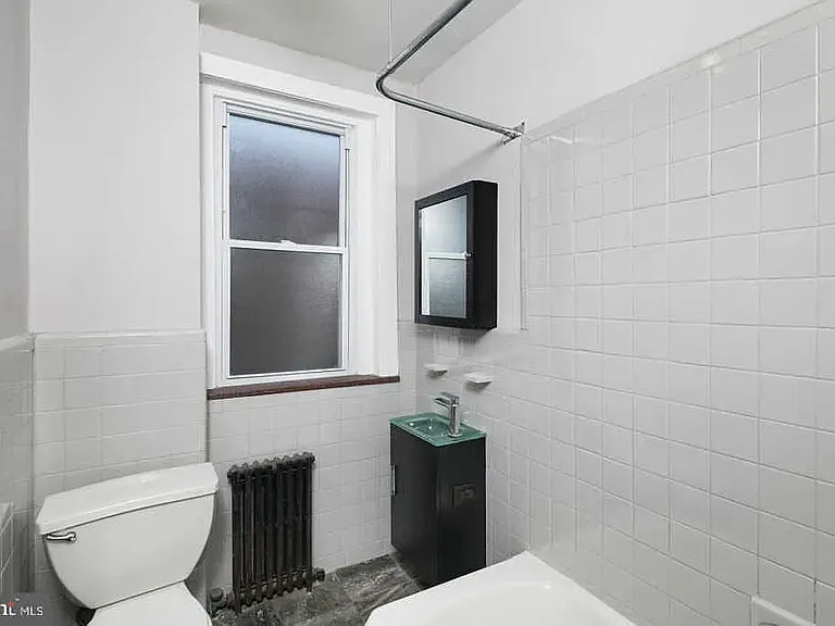 2111 Mifflin St — Photo 13