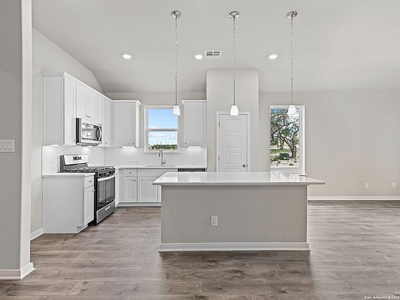 2nd image of 10527 Briceway Bay