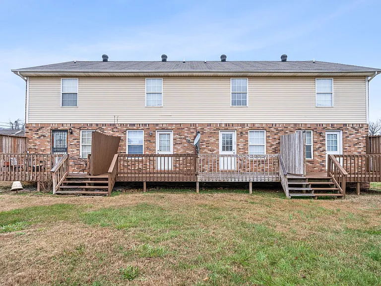 2311 Raleigh Ct — Photo 10
