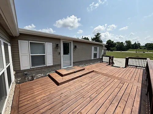 5693 E US Highway 40 Photo 1