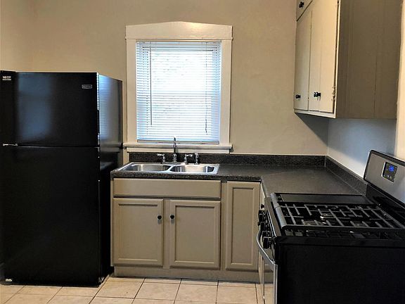 5th image of 1350 McHenry St APT 4