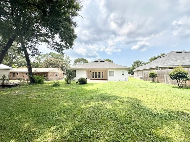 120 Juniper Dr — Photo 28