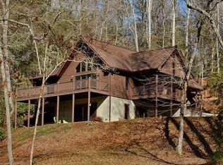 1200 Rhodes Rd, Hendersonville, NC 28792