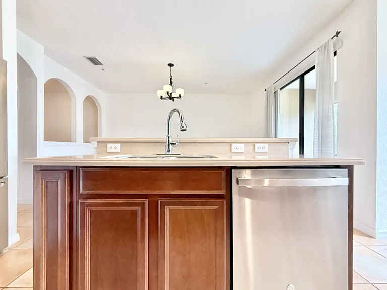 4207 Via Piedra Cir #8-102 — Photo 10