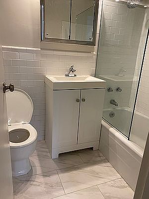 5th image of 500A E 87th St #14DD