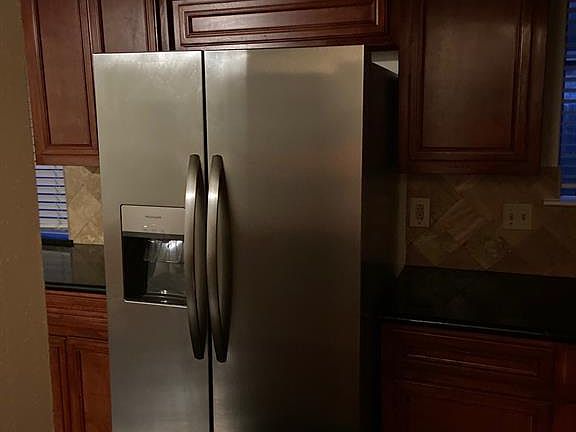 3rd image of 3110 Mission Valley Dr