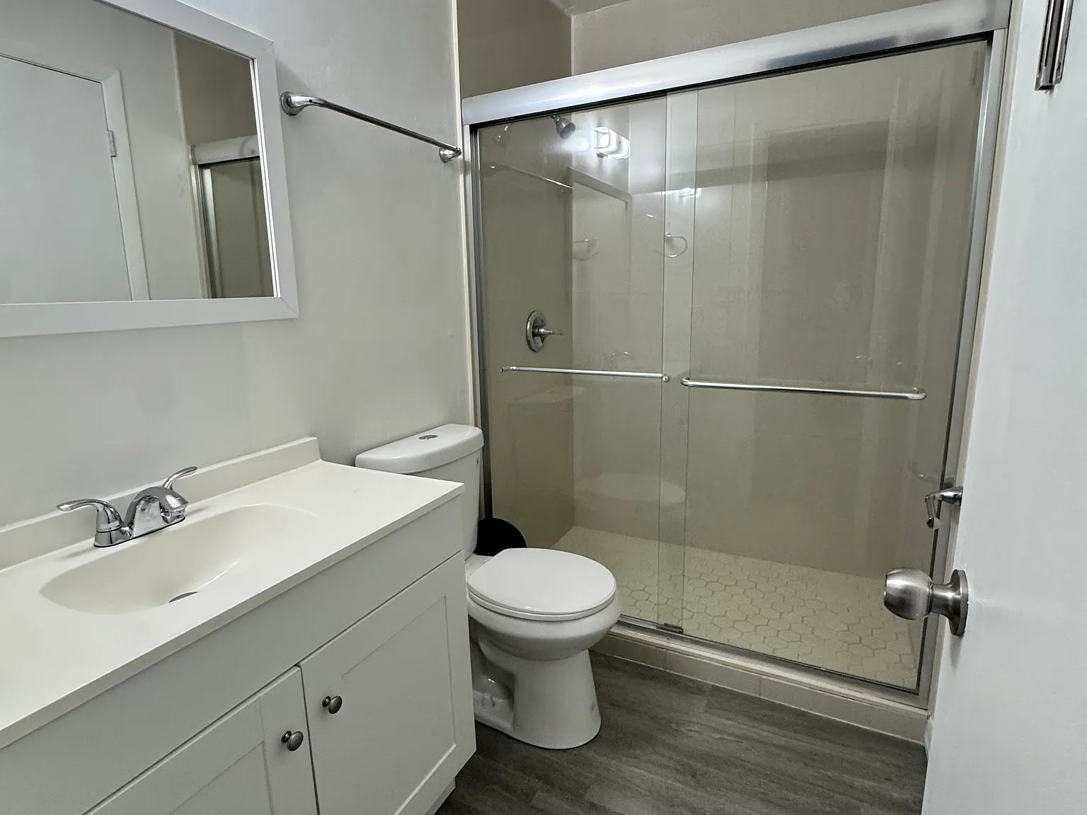 3 bed, 1320 sqft, $1,700 — Photo 4